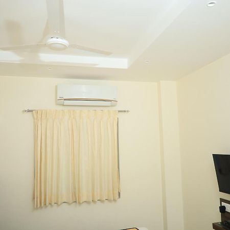 Starwin Residency Βίλα Ramanathapuram Εξωτερικό φωτογραφία